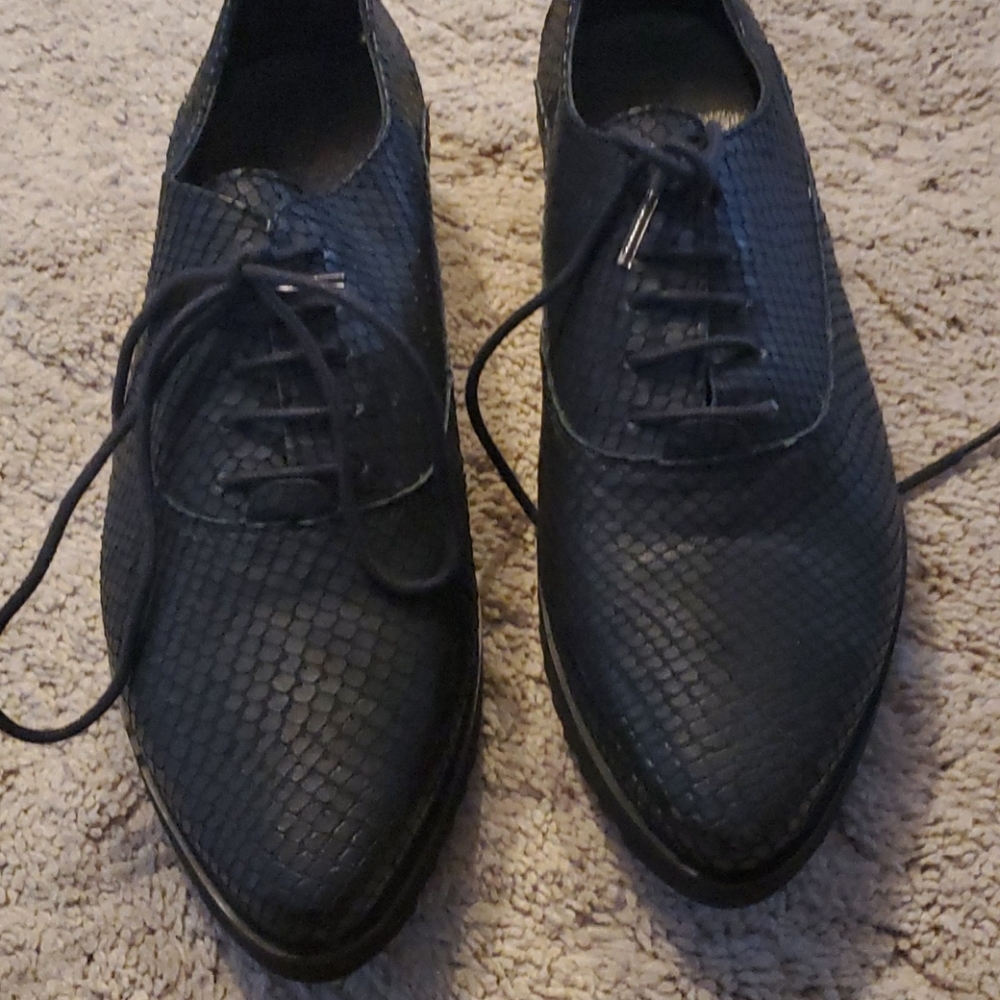 Gerry Weber leather shoes sz 8.5